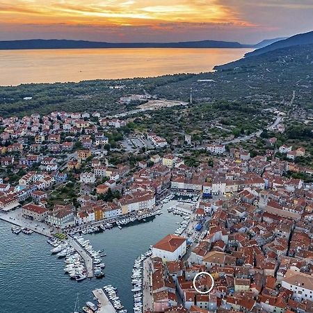 Franceska Apartmani Црес Экстерьер фото