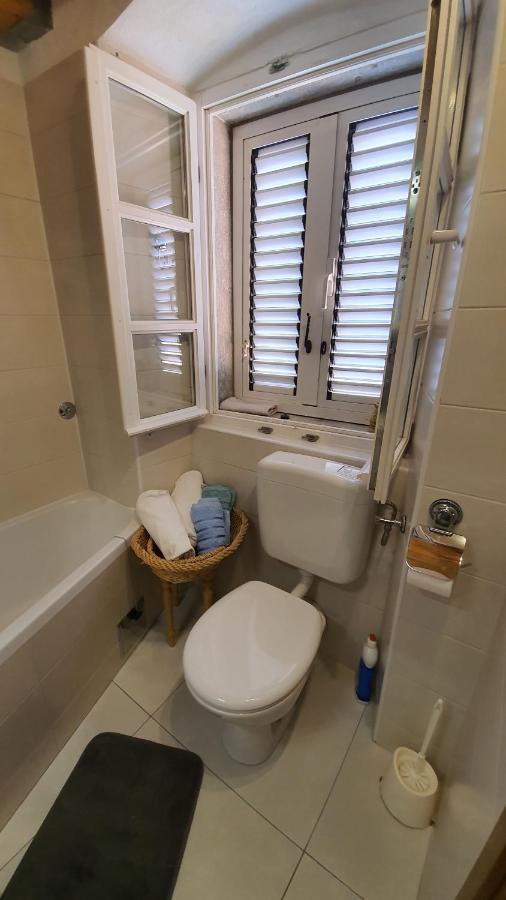 Franceska Apartmani Црес Экстерьер фото