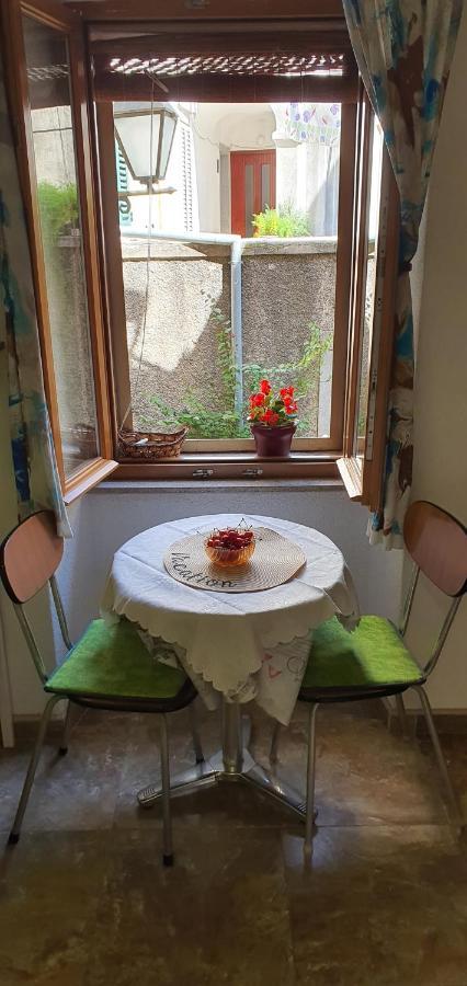 Franceska Apartmani Црес Экстерьер фото
