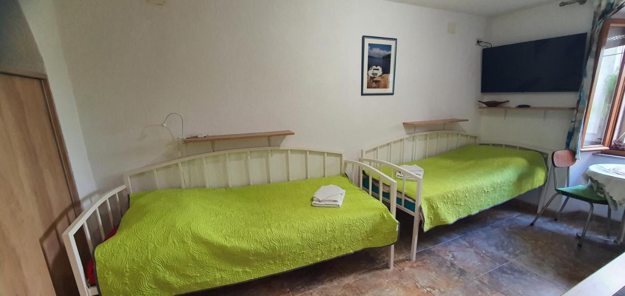 Franceska Apartmani Црес Экстерьер фото