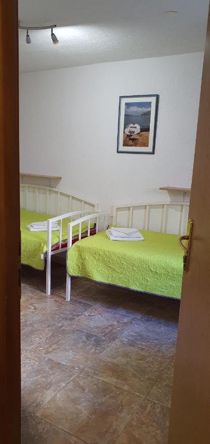 Franceska Apartmani Црес Экстерьер фото